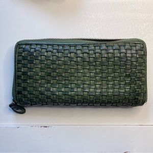 Gently used Green leather wallet